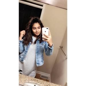 Meet your Posher, Savannah